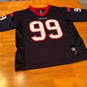J.J. Watt youth jersey
Perfect condition
Youth medium 10/12